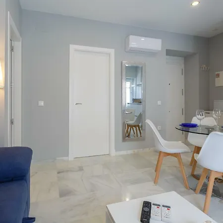 Apartment Apartamento Tango By Cadiz4rentals